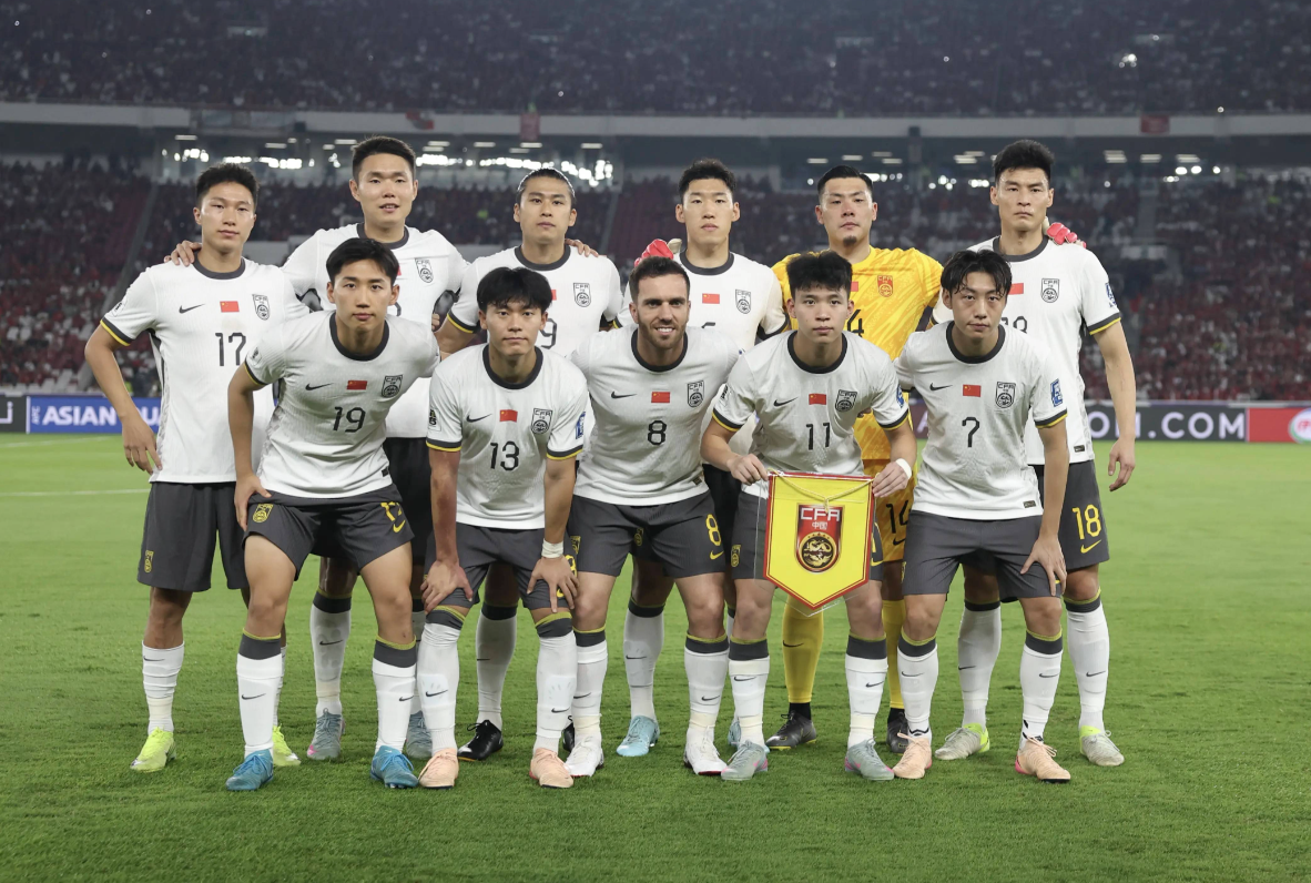 国足无缘世界杯24年 董路呐喊：2034年我们必进世界杯 最晚那一天